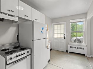 7360 Perry St, Cincinnati, OH 45231