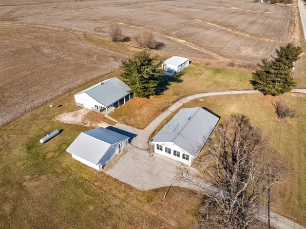 1730 NE 80th St, Pleasant Hill, IA 50327