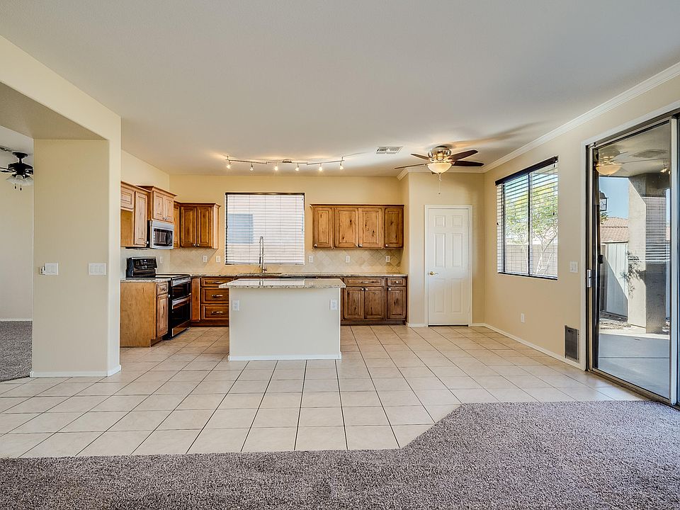 1st image of 11542 W Bermuda Dr