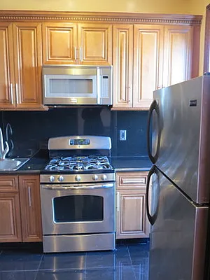 Rented by Target Realty Group | media 19