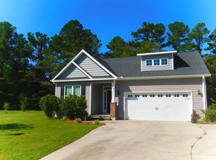 112 Neptune Ct, Havelock, NC 28532