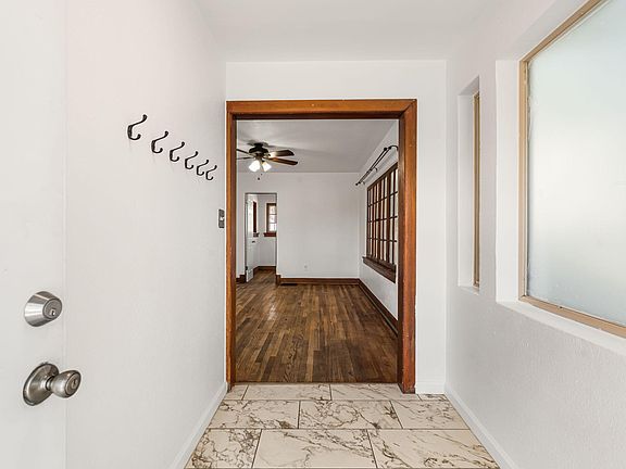 4th image of 615 Lead Ave SE