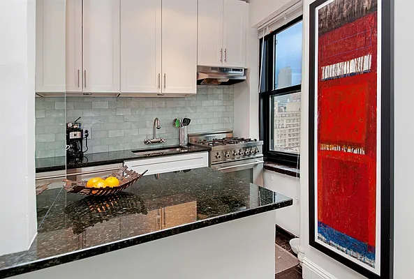 Sold by Corcoran | media 23