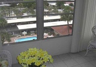 5th image of 2601 NE Forteen Street Cswy #526