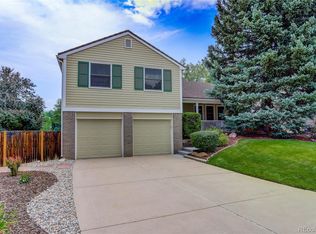 6718 S Niagara Ct, Centennial, CO 80112