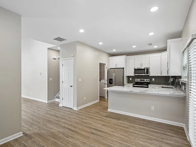 585 McWilliams Rd SE #1701 — Photo 32
