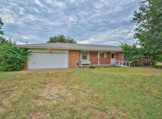 5280 N Harrah Rd, Harrah, OK 73045
