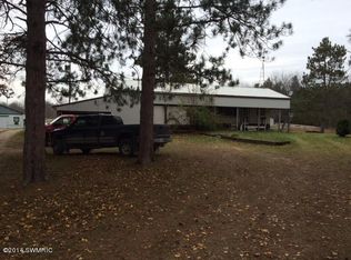 8711 125th Ave, Stanwood, MI 49346