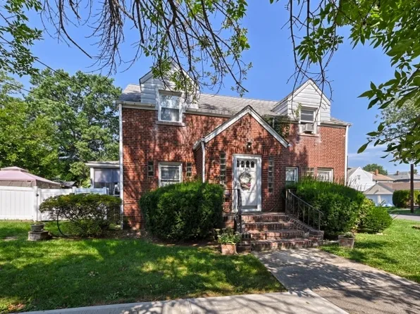 266 Clinton Ave, Clifton City, NJ 07011
