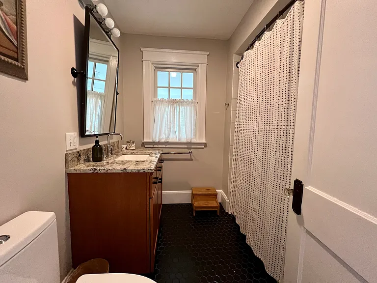 44 Berkeley St #2 — Photo 7