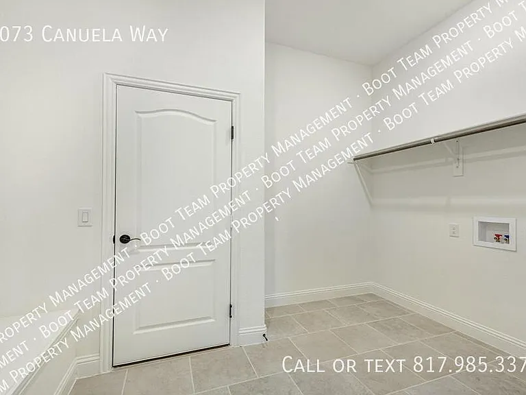 1073 Canuela Way — Photo 28