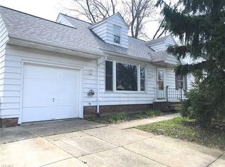 943 Learidge Rd, Lyndhurst, OH 44124