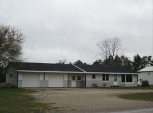 1520 Thumb Lake Rd, Vanderbilt, MI 49795