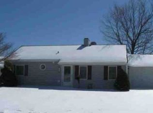 310 Austin Dr, Fairless Hills, PA 19030