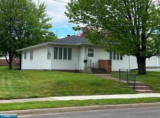 3937 3rd Ave E, Hibbing, MN 55746