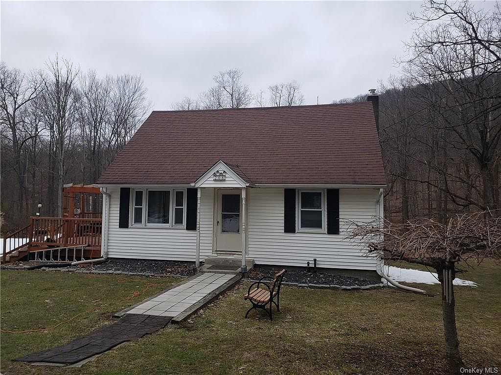 208 Clove Road, Salisbury Mills, NY 12577 Zillow