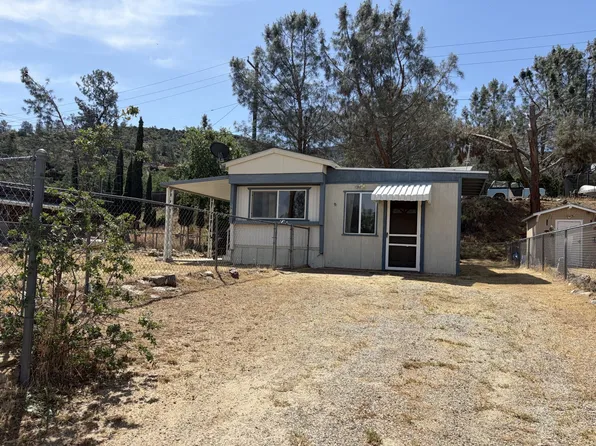 212 Columbus Ave, Bodfish, CA 93205