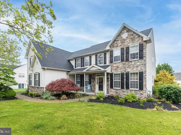 119 Bradford Dr, Schwenksville, PA 19473