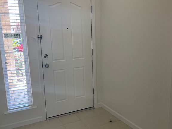 2nd image of 2170 E Oakmont Ave