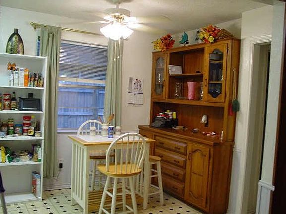 4th image of 1019 Florence Dr