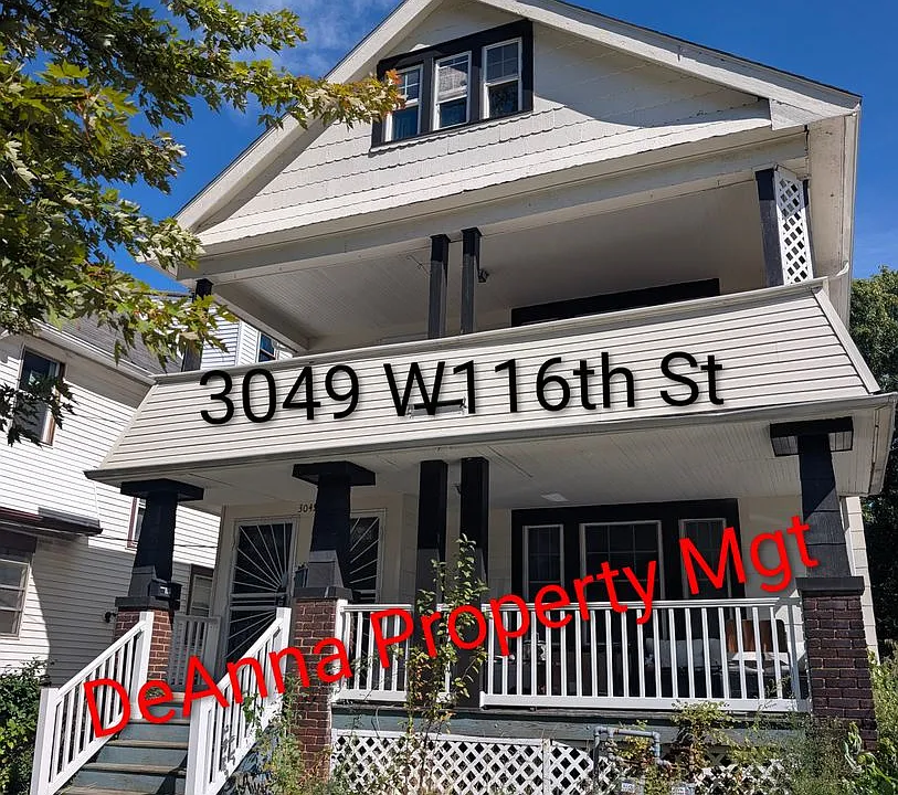 3049 W 116th St