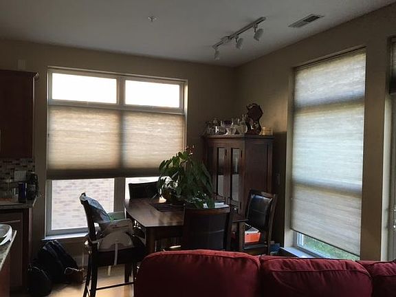 2nd image of 1550 N Warren Ave APT 301