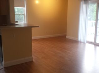 21 Wall St APT E, Canton, MA 02021