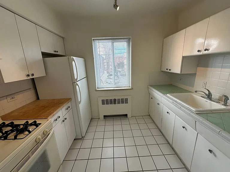 665 N Washington St #7A — Photo 8
