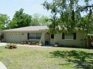 3721 Thornwood Dr, Tampa, FL 33618