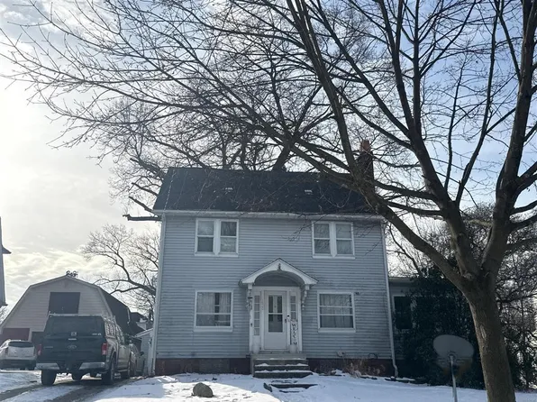 1020 Falls Ave, Cuyahoga Falls, OH 44221