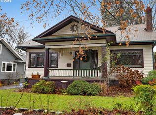 3291 NE Irving St, Portland, OR 97232
