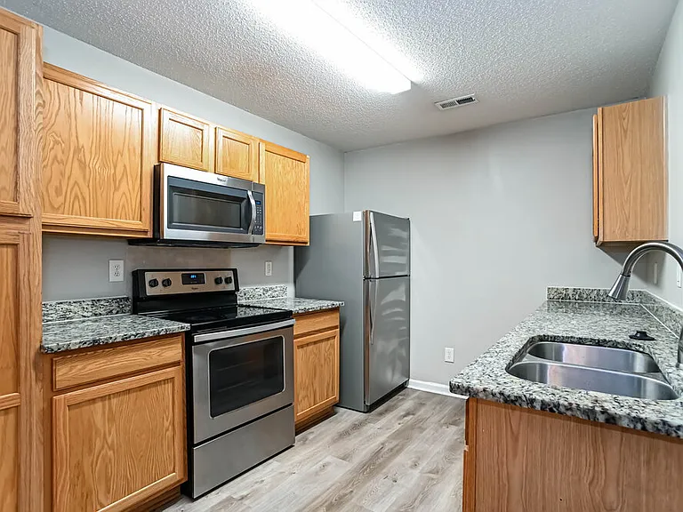 5105 Oak Pasture Ln — Photo 8