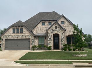 209 Johnson Ct, Granbury, TX 76048
