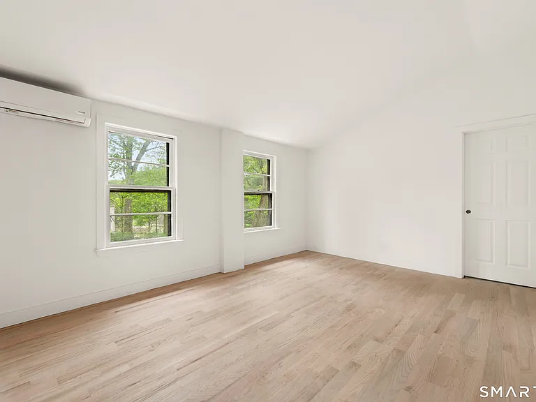 1335 Wolf Hill Rd #2 — Photo 17