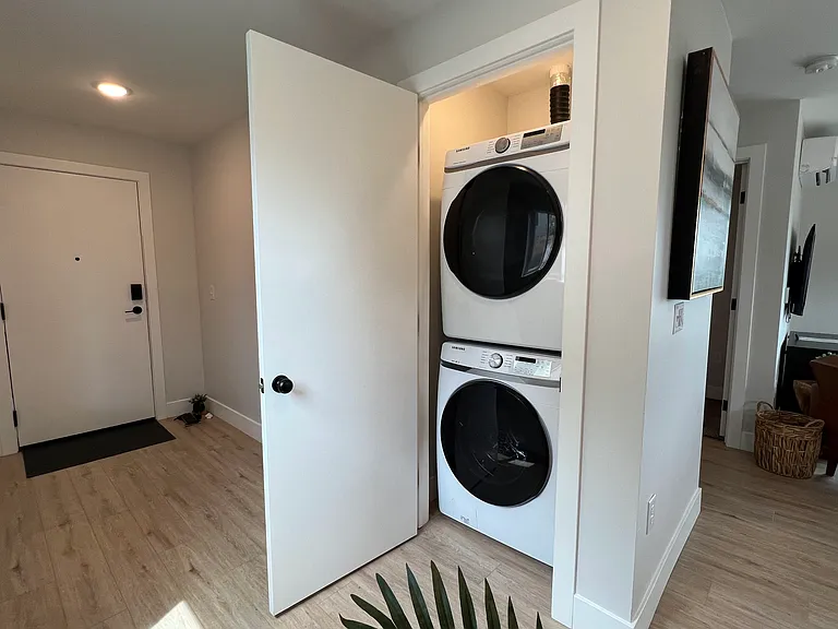 1212 South St #201 — Photo 14