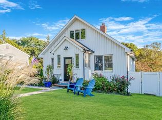 1230 New Suffolk Ave, Mattituck, NY 11952