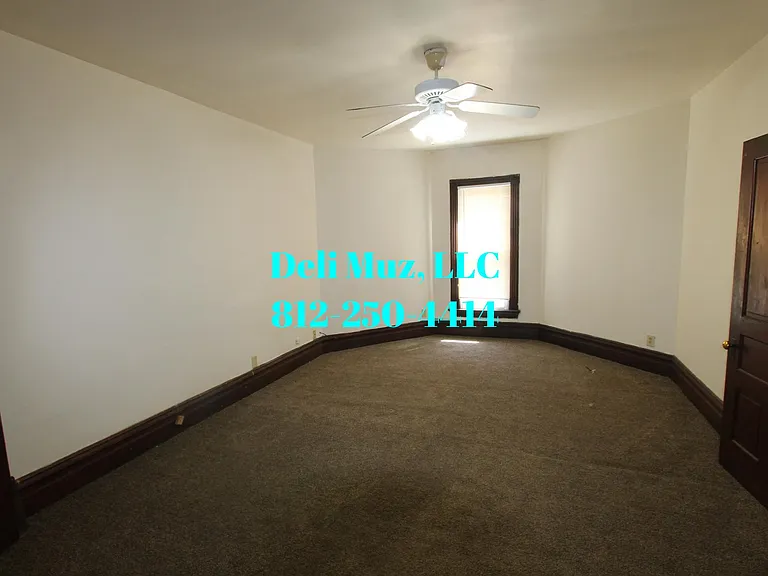 742 E Chandler Ave #B — Photo 10