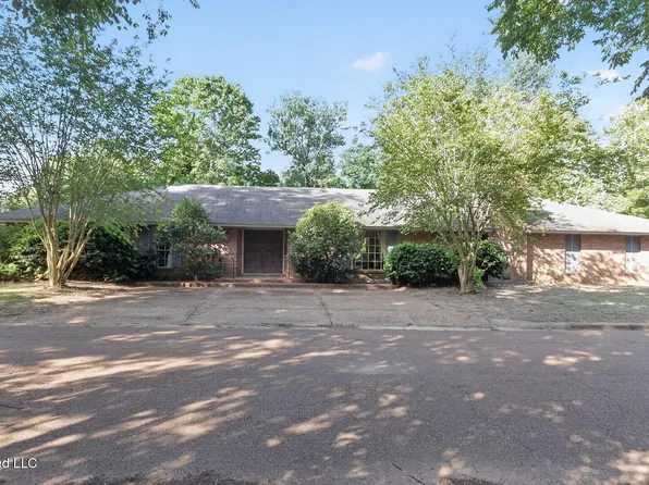 1000 Pineland Dr, Yazoo City, MS 39194