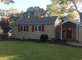 362 Howells Rd, Bay Shore, NY 11706