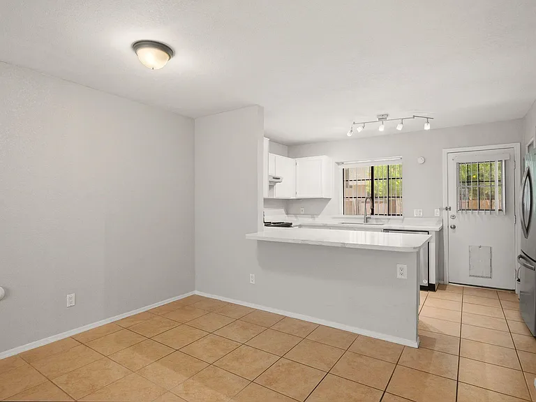 921 W University Dr #1231 — Photo 11