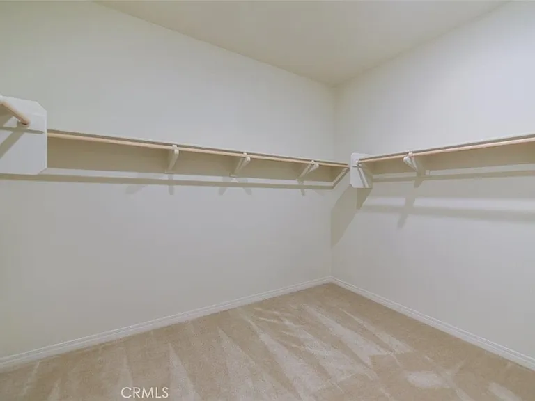 117 Halo — Photo 24