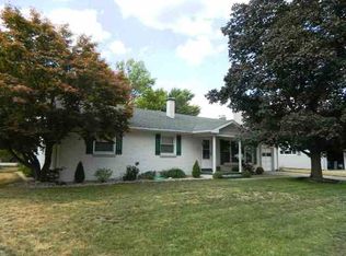 2109 Brookview Dr, Warsaw, IN 46580