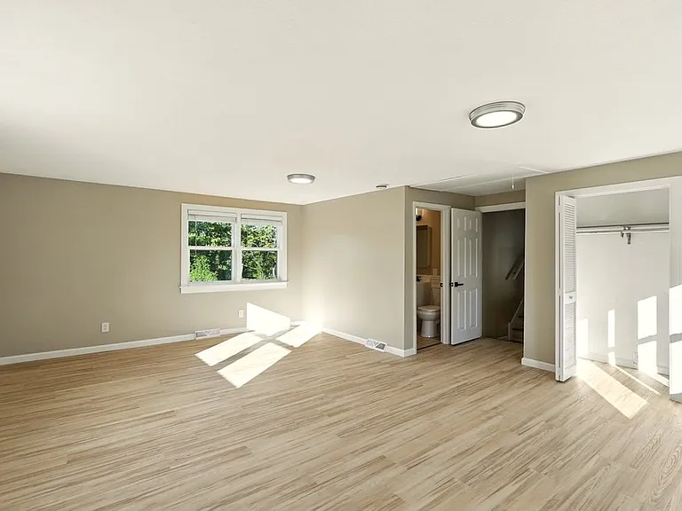 2380 Croydon Rd — Photo 21
