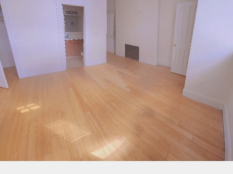 18 E Preston St #5 — Photo 7