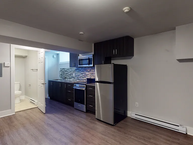 245 Laurier Ave E — Photo 7