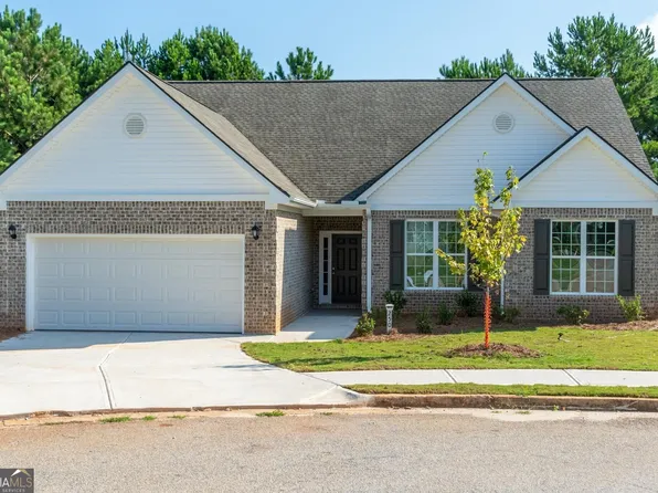 250 Park Place Trl, Social Circle, GA 30025