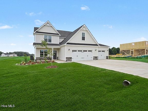 2nd image of 59 Grady Farm Way