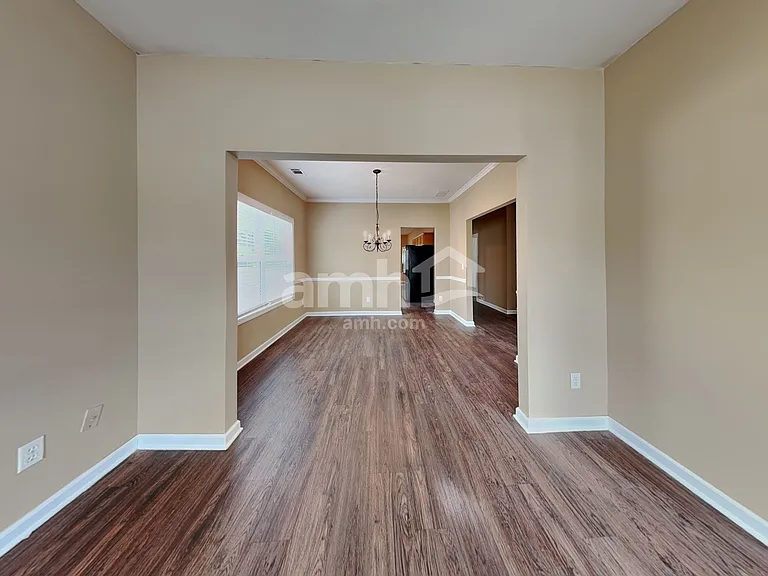 4813 Madison Point Cir — Photo 22