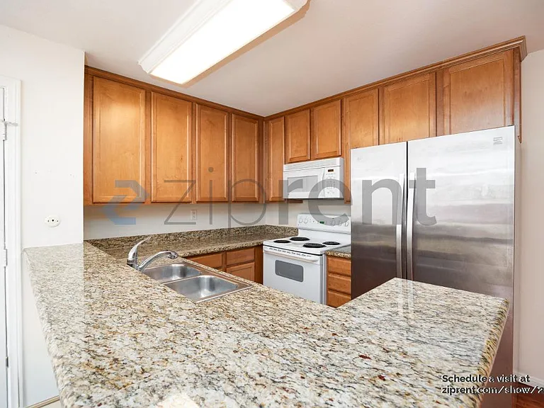 3454 Castle Glen Dr #226 — Photo 3