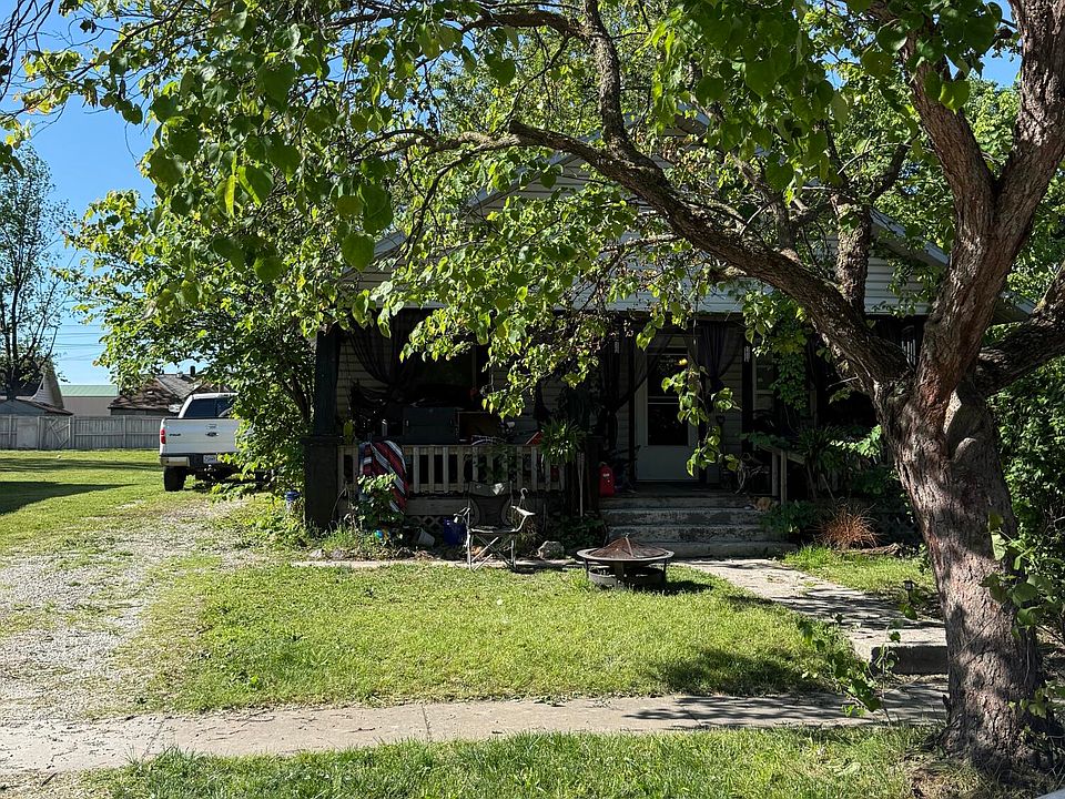1st image of 1532 W Thoman Street